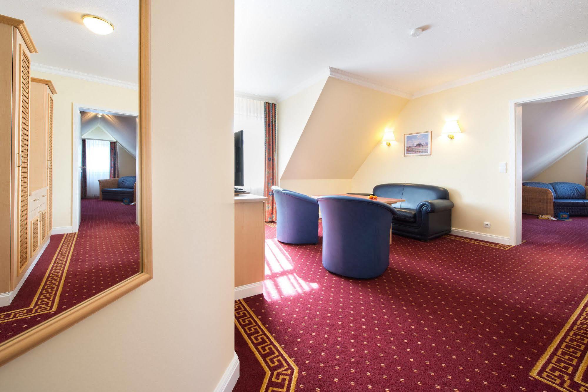 Aparthotel Kuehlungsborn, Villa Am Konzertgarten Exteriör bild