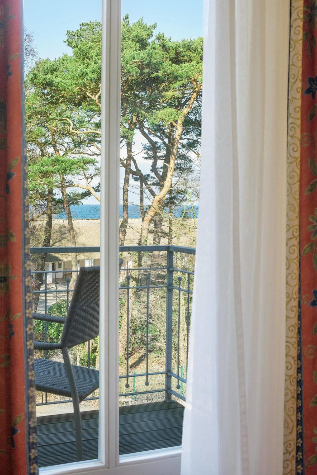 Aparthotel Kuehlungsborn, Villa Am Konzertgarten Exteriör bild
