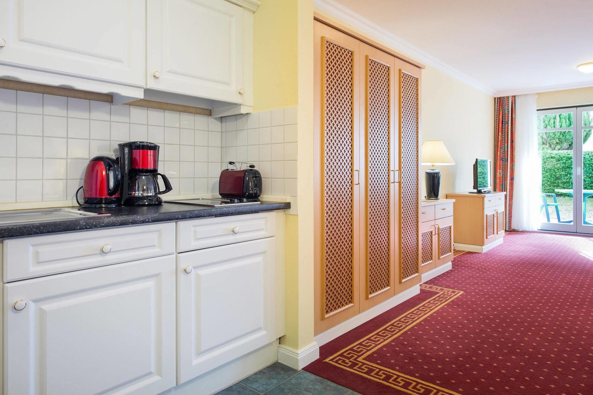 Aparthotel Kuehlungsborn, Villa Am Konzertgarten Exteriör bild